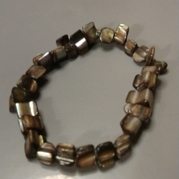 Natural shell bracelet (sku 1327) - Picture 3 of 4